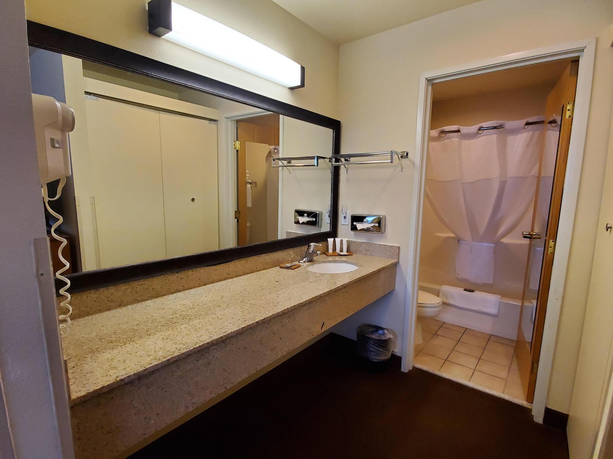 Country Inn & Suites By Radisson, Bend, Or エクステリア 写真